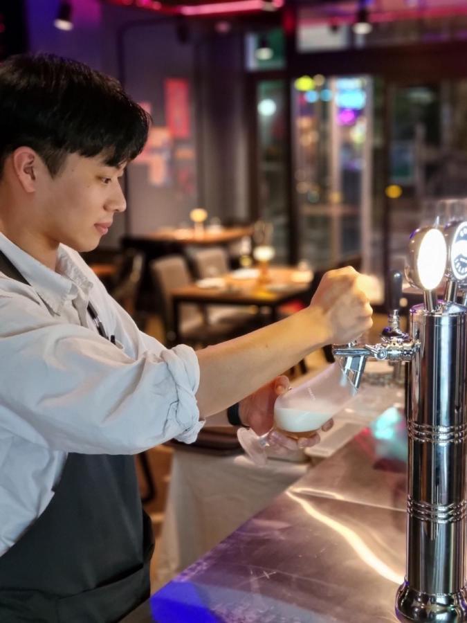 Benikea Jungmun Hotel Seogwipo Exteriör bild