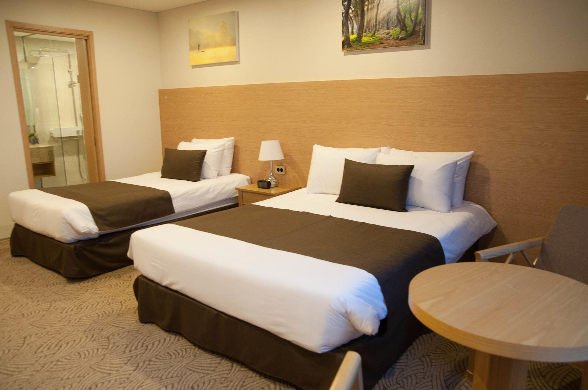 Benikea Jungmun Hotel Seogwipo Exteriör bild