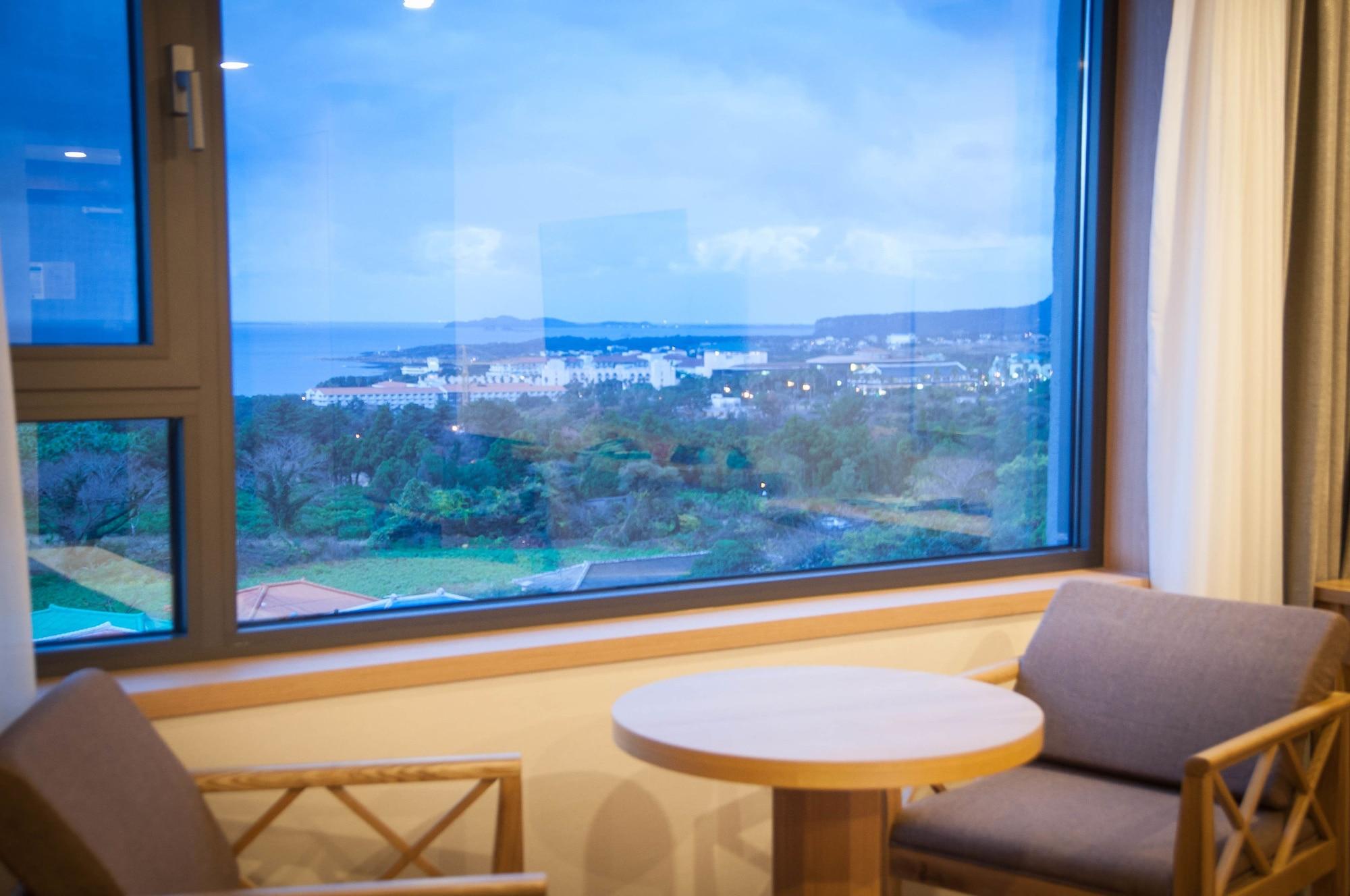 Benikea Jungmun Hotel Seogwipo Exteriör bild